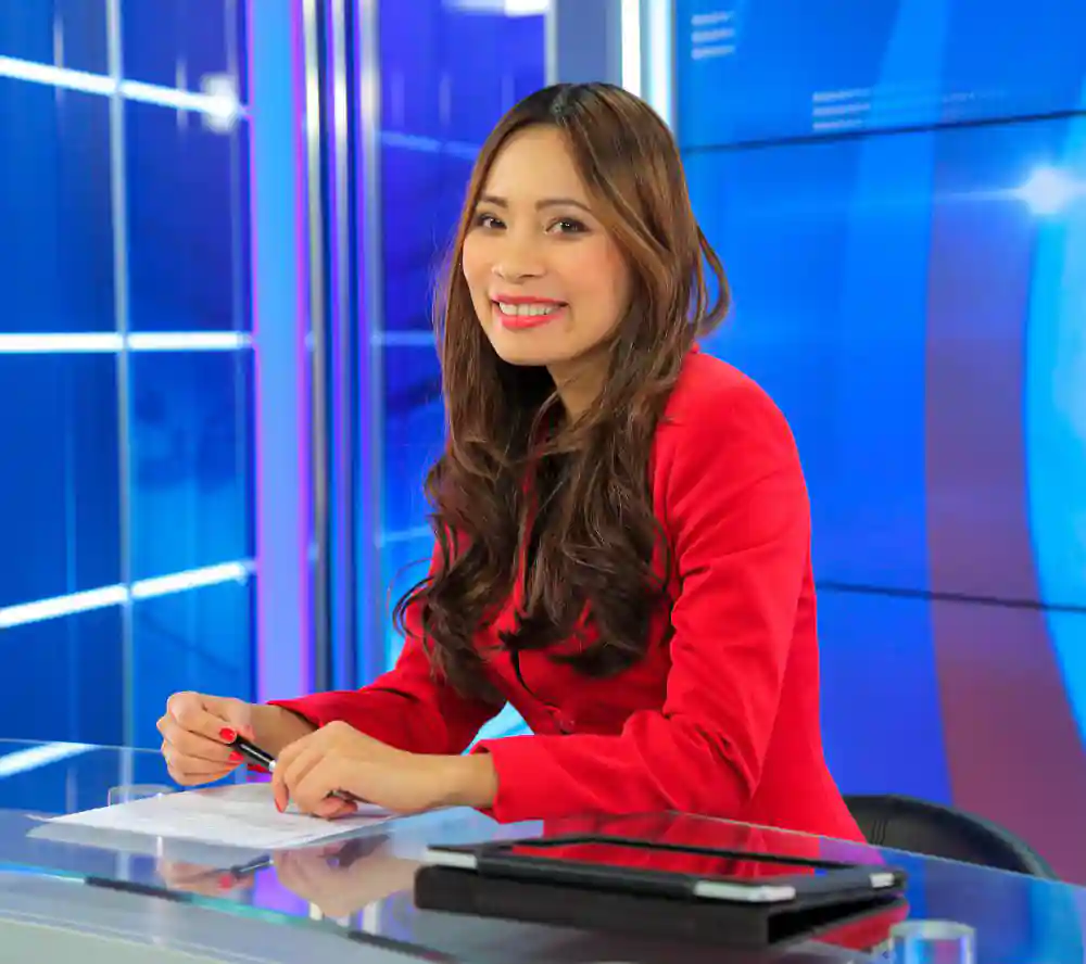 Female meteorologists in dress